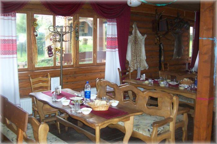 Boykivskiy Dvir Hotel Yasenitsa Zamkova Exterior foto